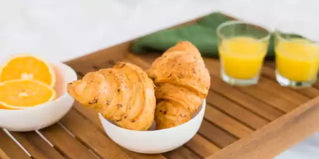 빵-오렌지주스-궁합